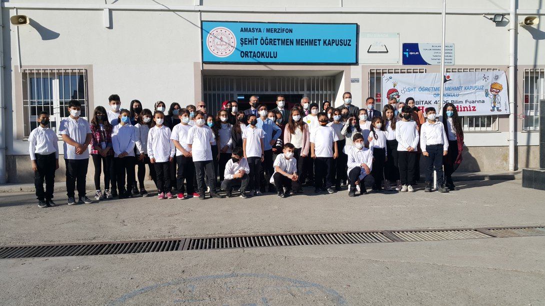 İlimiz Merzifon İlçesi Şehit Öğretmen Mehmet Kapusuz Ortaokulu 2019/2020 Çağrı Dönemi 4006 TÜBİTAK Bilim Fuarı Sergisi